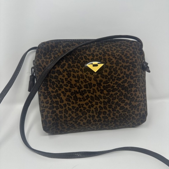 Bottega Ventta Handbags - Vintage 1980s Bottega Venetta Crossbody Small Purse - Leopard Cheetah Print